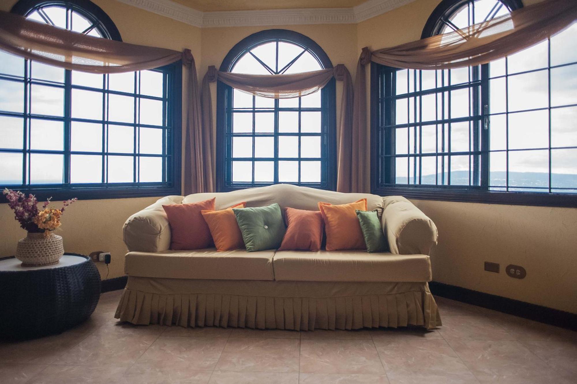 Clarridge View Guesthouse Montego Bay Extérieur photo