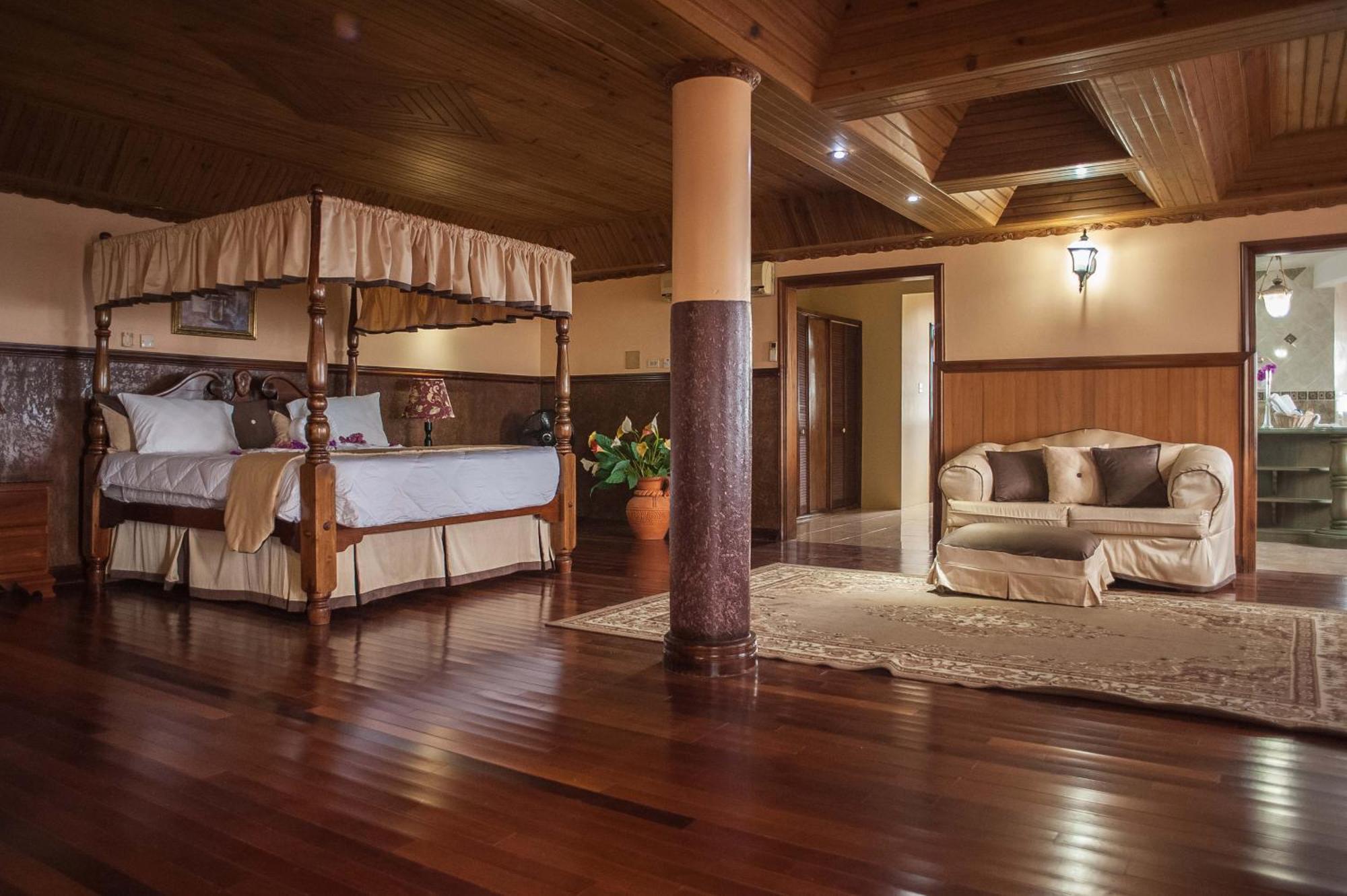 Clarridge View Guesthouse Montego Bay Extérieur photo